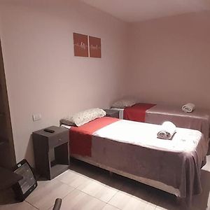 Habitación con 2 Camas Individuales